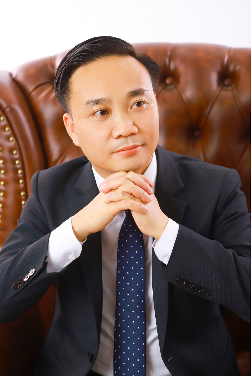 chân dung CEO - Nguyễn Ngọc Sơn